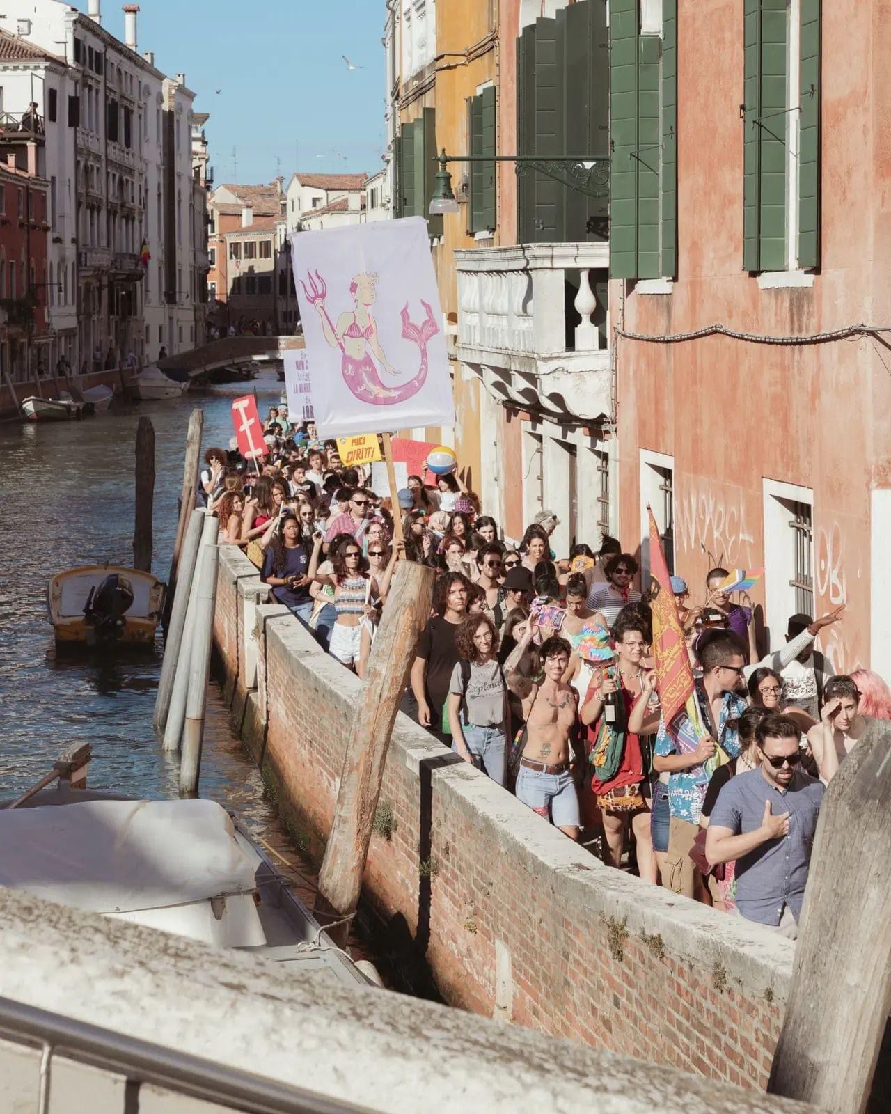 Venezia si colora di arcobaleno: domani 9 giugno andrà in scena il Laguna Pride